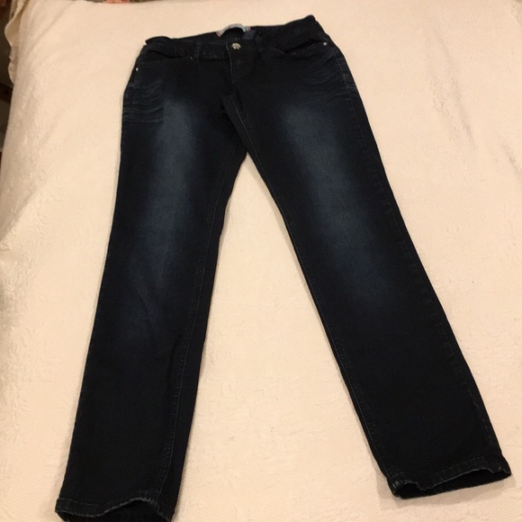 T Five dark denim jeans with blings size 7 - Picture 3 of 16